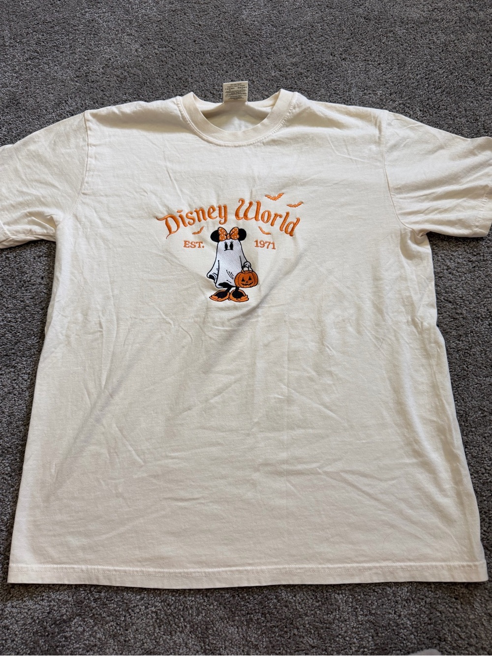 Disney World Halloween Graphic Tee-ivory/tan colored